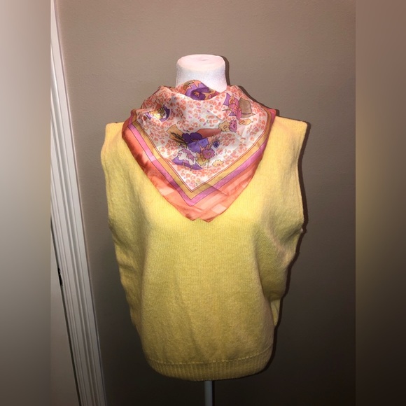 Vintage 1990s-Y2K Jantzen Pullover Vest Yellow Size Large + Bonus Vtg Scarf - Picture 4 of 14